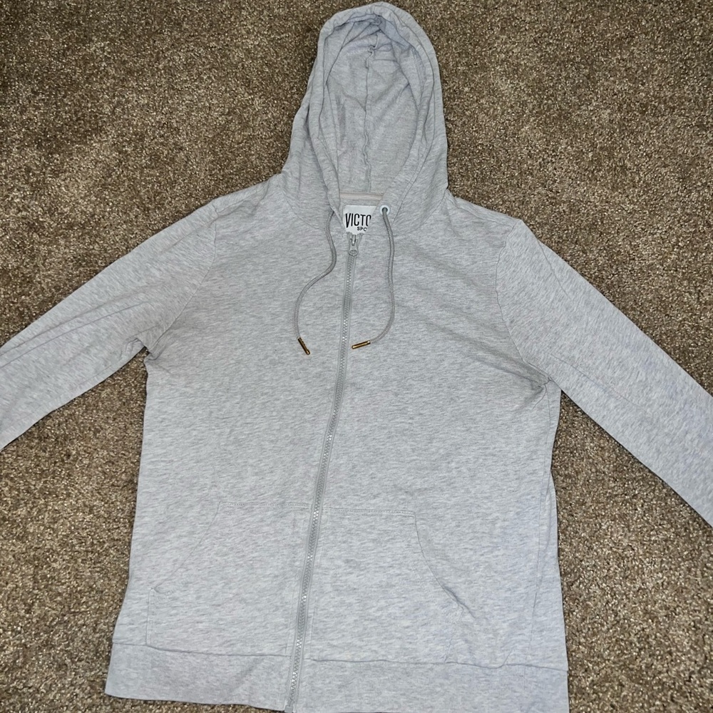 Size small, Victoria’s Secret Sport zip up. Worn but still in good condition